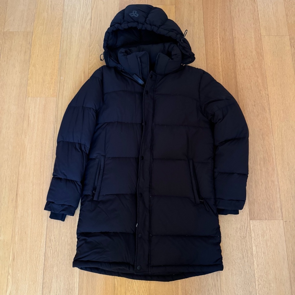 aritzia the super puff with removable hood